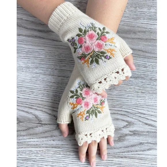 Cozy Floral Embroidered Fingerless Mittens - Picture 3 of 6